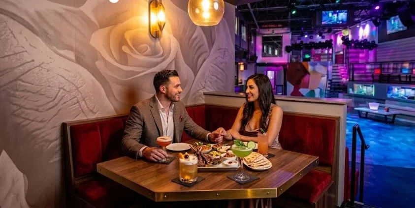 Date-Night Restaurant Near Livonia